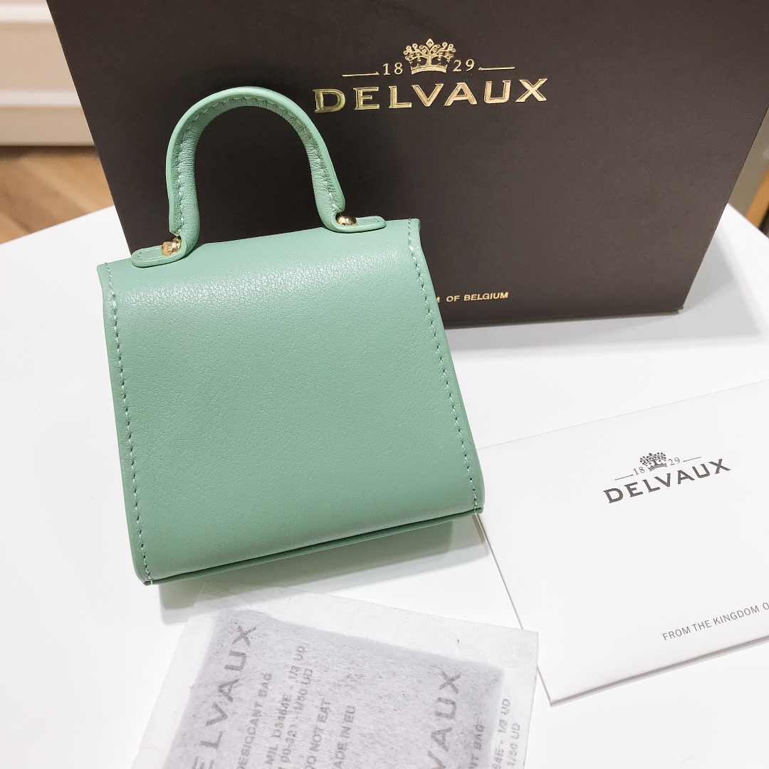 델보 브리앙 MM 박스백 미니